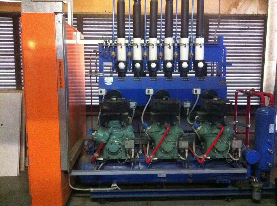 Compressor rack maintenance — Refrigeration